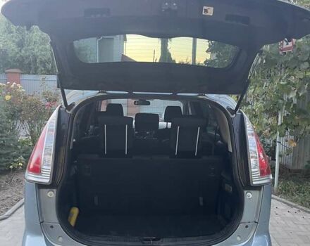 Синий Мазда 5, объемом двигателя 2 л и пробегом 243 тыс. км за 6000 $, фото 31 на Automoto.ua