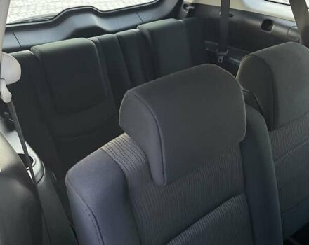 Синий Мазда 5, объемом двигателя 2 л и пробегом 287 тыс. км за 5500 $, фото 16 на Automoto.ua