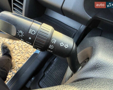 Мазда 5 2008 в Коломые на Automoto.ua Синий Мазда 5, объемом двигателя 2 л и пробегом 214 тыс. км за 5600 $, фото 29 на Automoto.ua