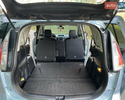 Синій Мазда 5, об'ємом двигуна 1.8 л та пробігом 212 тис. км за 5200 $, фото 18 на Automoto.ua