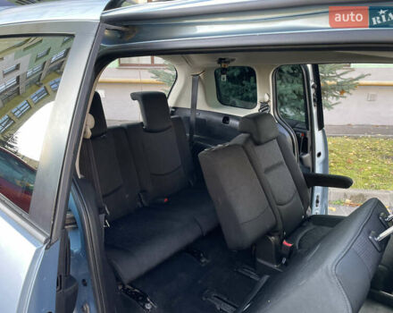 Синій Мазда 5, об'ємом двигуна 1.8 л та пробігом 212 тис. км за 5200 $, фото 14 на Automoto.ua