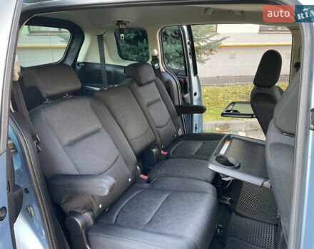 Синій Мазда 5, об'ємом двигуна 1.8 л та пробігом 212 тис. км за 5200 $, фото 10 на Automoto.ua