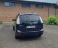 Синій Мазда 5, об'ємом двигуна 2 л та пробігом 240 тис. км за 6300 $, фото 2 на Automoto.ua