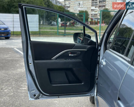 Синий Мазда 5, объемом двигателя 1.6 л и пробегом 221 тыс. км за 9300 $, фото 25 на Automoto.ua