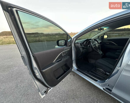 Синий Мазда 5, объемом двигателя 2 л и пробегом 140 тыс. км за 7999 $, фото 18 на Automoto.ua