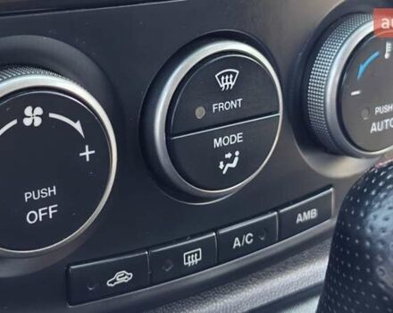 Синий Мазда 5, объемом двигателя 2 л и пробегом 242 тыс. км за 9800 $, фото 14 на Automoto.ua