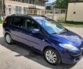 Синий Мазда 5, объемом двигателя 1.8 л и пробегом 330 тыс. км за 5100 $, фото 2 на Automoto.ua