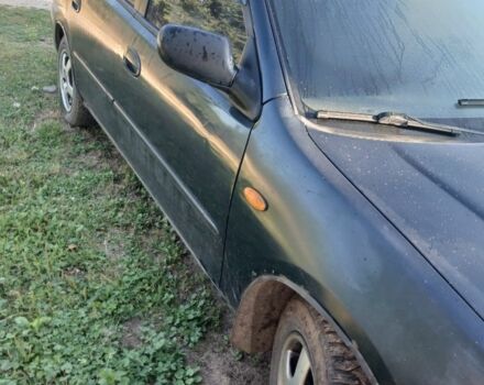 Синий Мазда 5, объемом двигателя 1.5 л и пробегом 350 тыс. км за 1304 $, фото 1 на Automoto.ua