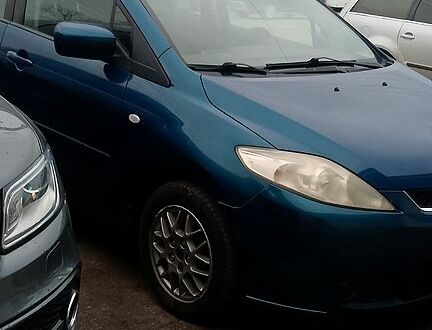 Синій Мазда 5, об'ємом двигуна 1.8 л та пробігом 100 тис. км за 4999 $, фото 1 на Automoto.ua