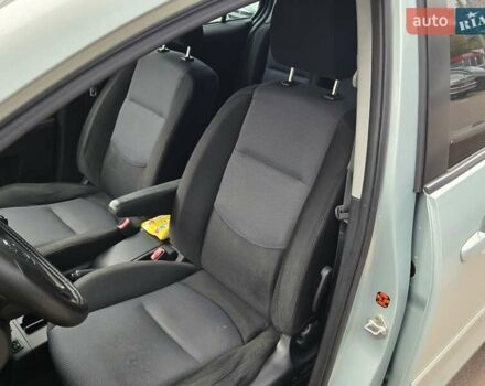 Зеленый Мазда 5, объемом двигателя 2 л и пробегом 251 тыс. км за 4800 $, фото 8 на Automoto.ua
