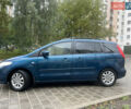 Зеленый Мазда 5, объемом двигателя 2 л и пробегом 243 тыс. км за 5350 $, фото 2 на Automoto.ua