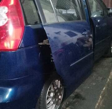 Зеленый Мазда 5, объемом двигателя 1.8 л и пробегом 118 тыс. км за 4888 $, фото 8 на Automoto.ua