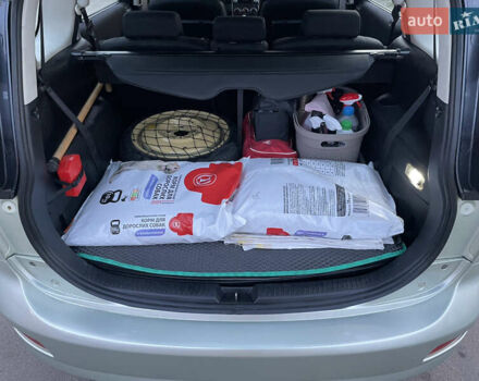 Зелений Мазда 5, об'ємом двигуна 2 л та пробігом 280 тис. км за 6000 $, фото 29 на Automoto.ua