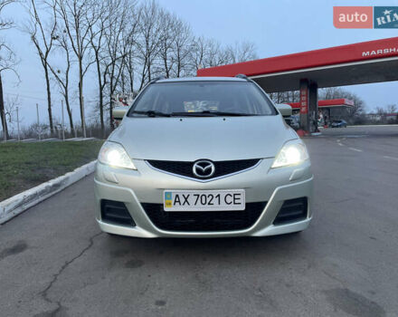 Зелений Мазда 5, об'ємом двигуна 2 л та пробігом 280 тис. км за 6000 $, фото 4 на Automoto.ua