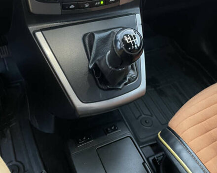 Зелений Мазда 5, об'ємом двигуна 2 л та пробігом 280 тис. км за 6000 $, фото 12 на Automoto.ua