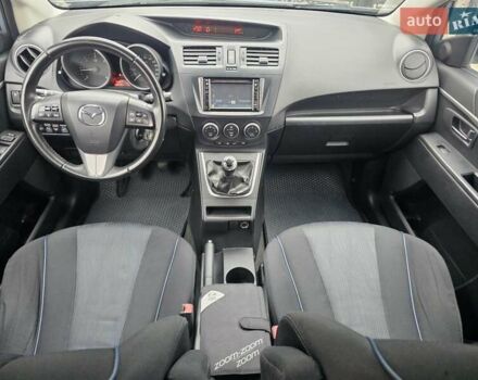 Зеленый Мазда 5, объемом двигателя 1.6 л и пробегом 186 тыс. км за 8000 $, фото 4 на Automoto.ua