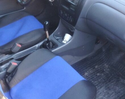 Зелений Мазда 5, об'ємом двигуна 1 л та пробігом 236 тис. км за 1500 $, фото 3 на Automoto.ua