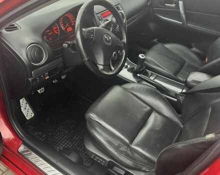 Красный Мазда 6 МПС, объемом двигателя 2.3 л и пробегом 250 тыс. км за 7500 $, фото 3 на Automoto.ua