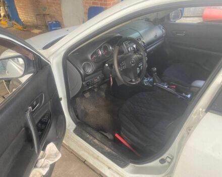 Білий Мазда 6, об'ємом двигуна 1.8 л та пробігом 250 тис. км за 1808 $, фото 3 на Automoto.ua
