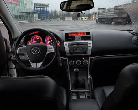 Белый Мазда 6, объемом двигателя 2.5 л и пробегом 237 тыс. км за 7490 $, фото 6 на Automoto.ua
