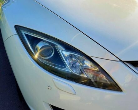 Білий Мазда 6, об'ємом двигуна 2.5 л та пробігом 195 тис. км за 7500 $, фото 2 на Automoto.ua