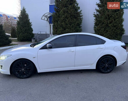 Білий Мазда 6, об'ємом двигуна 2 л та пробігом 266 тис. км за 6600 $, фото 14 на Automoto.ua