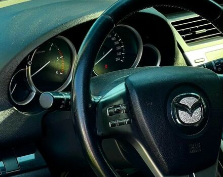 Белый Мазда 6, объемом двигателя 2 л и пробегом 310 тыс. км за 7050 $, фото 5 на Automoto.ua