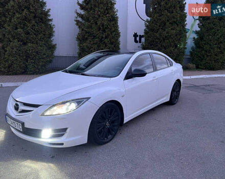 Білий Мазда 6, об'ємом двигуна 2 л та пробігом 266 тис. км за 6600 $, фото 17 на Automoto.ua