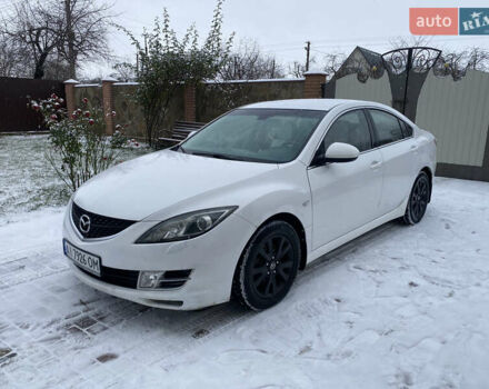 Белый Мазда 6, объемом двигателя 2 л и пробегом 240 тыс. км за 6650 $, фото 3 на Automoto.ua