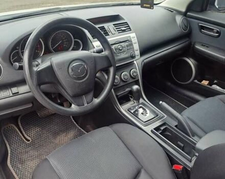Білий Мазда 6, об'ємом двигуна 2 л та пробігом 201 тис. км за 6900 $, фото 5 на Automoto.ua