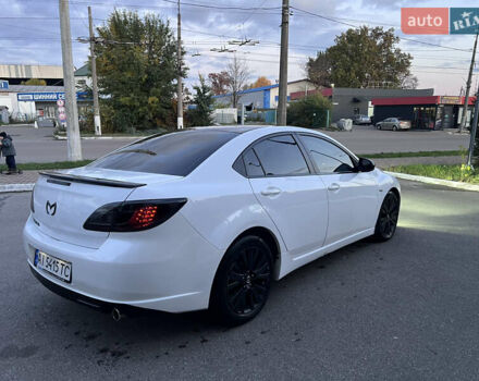 Білий Мазда 6, об'ємом двигуна 2 л та пробігом 266 тис. км за 6600 $, фото 6 на Automoto.ua