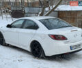 Белый Мазда 6, объемом двигателя 2 л и пробегом 244 тыс. км за 6600 $, фото 1 на Automoto.ua