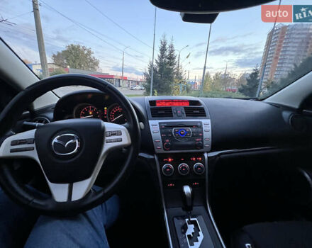 Білий Мазда 6, об'ємом двигуна 2 л та пробігом 266 тис. км за 6600 $, фото 22 на Automoto.ua