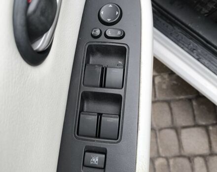 Білий Мазда 6, об'ємом двигуна 2 л та пробігом 185 тис. км за 7200 $, фото 19 на Automoto.ua
