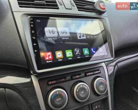 Білий Мазда 6, об'ємом двигуна 2 л та пробігом 236 тис. км за 9200 $, фото 12 на Automoto.ua