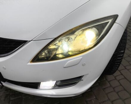 Білий Мазда 6, об'ємом двигуна 2 л та пробігом 185 тис. км за 7200 $, фото 3 на Automoto.ua
