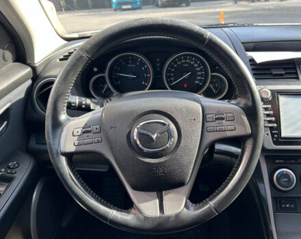 Белый Мазда 6, объемом двигателя 2 л и пробегом 235 тыс. км за 6700 $, фото 9 на Automoto.ua