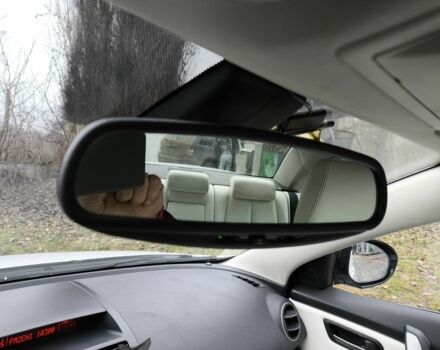 Білий Мазда 6, об'ємом двигуна 2 л та пробігом 185 тис. км за 7200 $, фото 20 на Automoto.ua