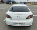 Білий Мазда 6, об'ємом двигуна 2 л та пробігом 300 тис. км за 6750 $, фото 11 на Automoto.ua
