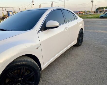 Білий Мазда 6, об'ємом двигуна 2 л та пробігом 230 тис. км за 8300 $, фото 7 на Automoto.ua
