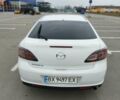 Белый Мазда 6, объемом двигателя 2 л и пробегом 300 тыс. км за 7050 $, фото 6 на Automoto.ua