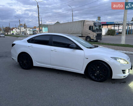 Білий Мазда 6, об'ємом двигуна 2 л та пробігом 266 тис. км за 6500 $, фото 2 на Automoto.ua