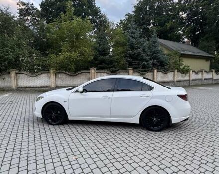Белый Мазда 6, объемом двигателя 2 л и пробегом 165 тыс. км за 8000 $, фото 2 на Automoto.ua