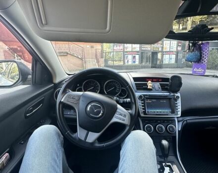 Белый Мазда 6, объемом двигателя 2 л и пробегом 150 тыс. км за 8500 $, фото 3 на Automoto.ua