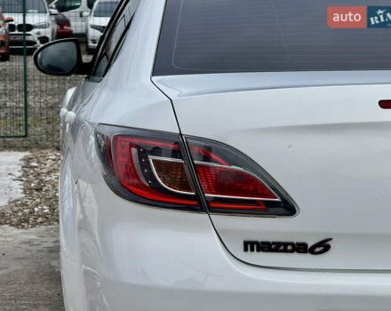 Білий Мазда 6, об'ємом двигуна 2 л та пробігом 182 тис. км за 7500 $, фото 71 на Automoto.ua