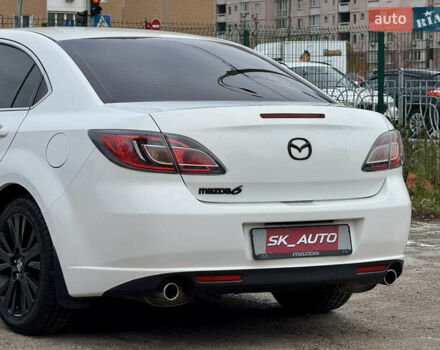Білий Мазда 6, об'ємом двигуна 2 л та пробігом 182 тис. км за 7500 $, фото 68 на Automoto.ua
