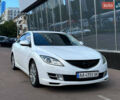 Белый Мазда 6, объемом двигателя 2 л и пробегом 255 тыс. км за 6900 $, фото 1 на Automoto.ua