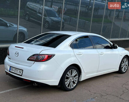 Белый Мазда 6, объемом двигателя 2 л и пробегом 255 тыс. км за 6900 $, фото 6 на Automoto.ua