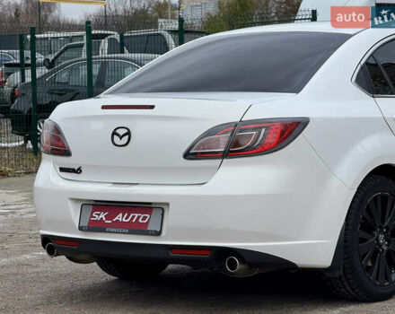 Білий Мазда 6, об'ємом двигуна 2 л та пробігом 182 тис. км за 7500 $, фото 59 на Automoto.ua
