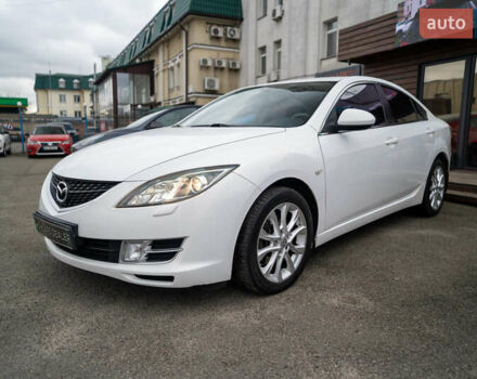 Білий Мазда 6, об'ємом двигуна 2 л та пробігом 197 тис. км за 7999 $, фото 2 на Automoto.ua